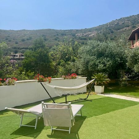 Villa Vittoria Solanas  Dış mekan fotoğraf