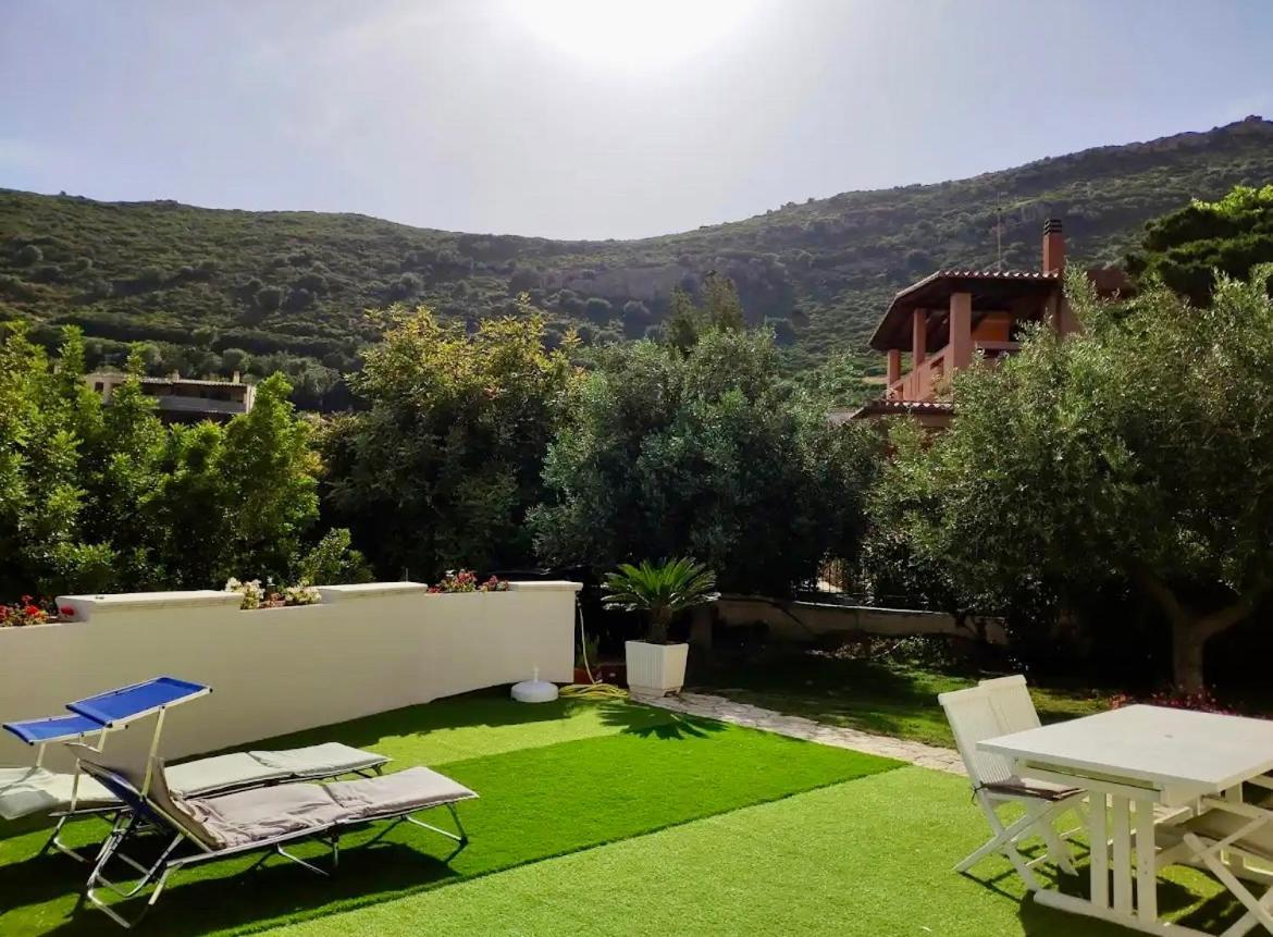 Villa Vittoria Solanas  Dış mekan fotoğraf
